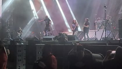 Watch: LAMB OF GOD Performs With Three Guitarists For First Time Ever